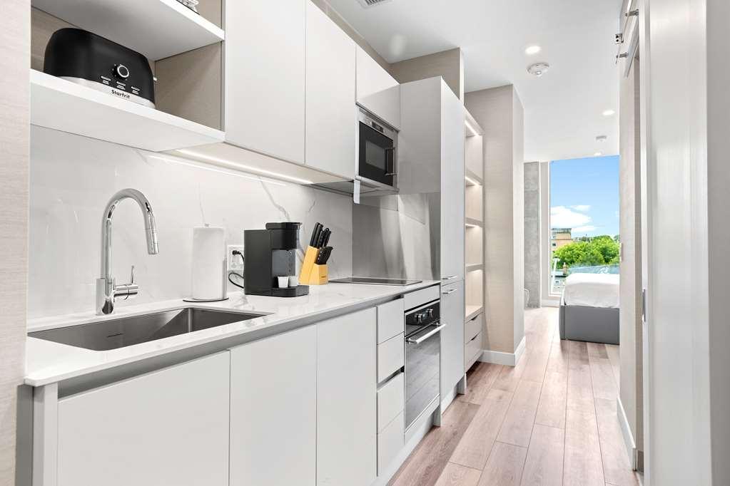 Soho Residences Champagne Ottawa Room photo